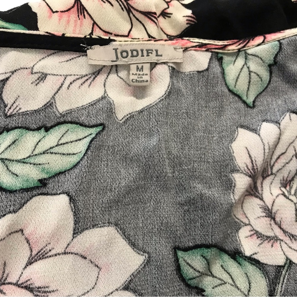 Jodifl Kimono with sleeves floral Black Fringe - Picture 4 of 5